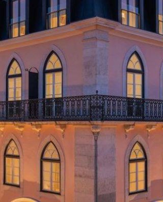 The Ivens, Autograph Collection