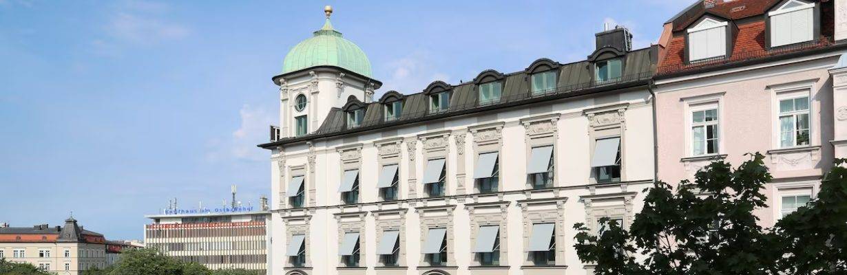 MOMA 1890 Boutique Hotel