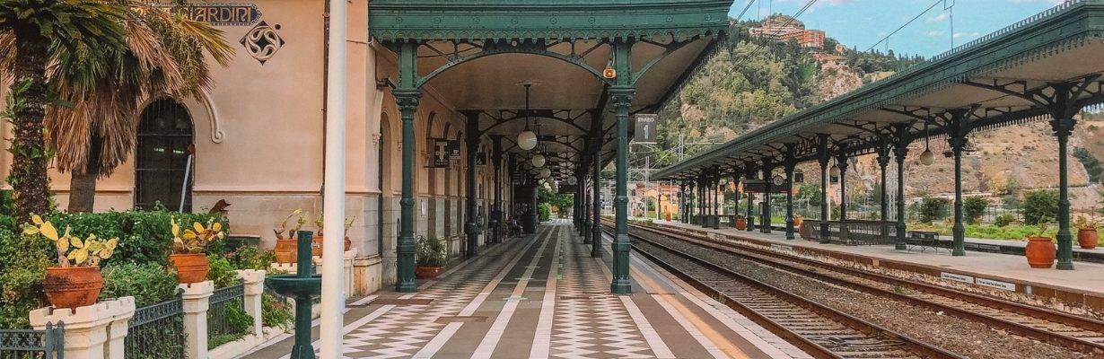 Estação de Taormina: Onde o charme encontra o cinema