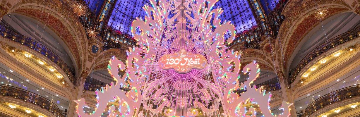 É Natal nas Galeries Lafayette