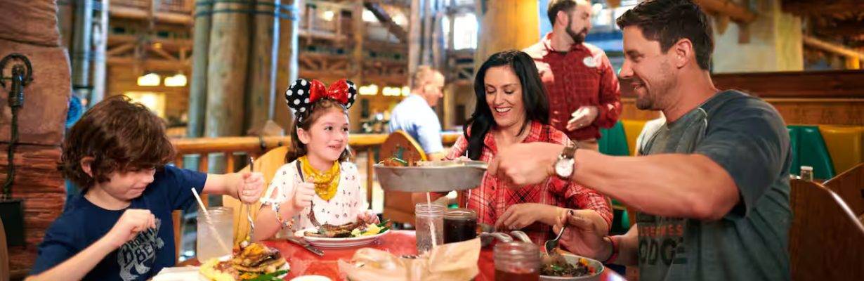 Disney oferece plano de refeição gratuito na compra de pacotes com hospedagem e ingressos