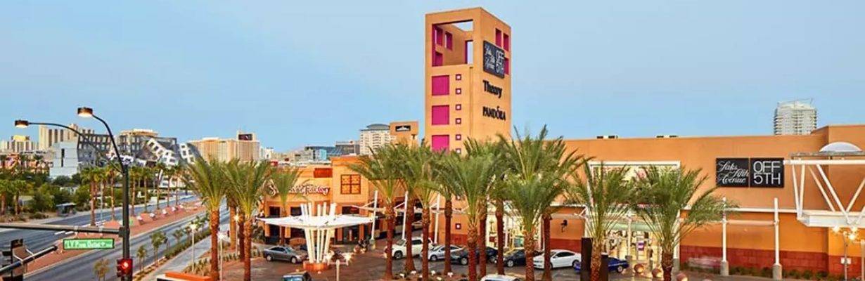 North Premium Outlets