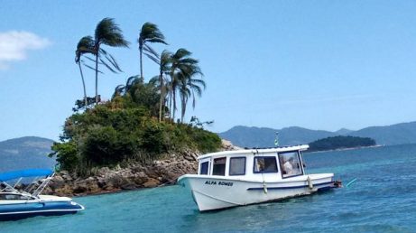 Descubra como planejar sua viagem para Ilha Grande com dicas atualizadas sobre transporte, hospedagem, passeios e roteiros dia a dia.