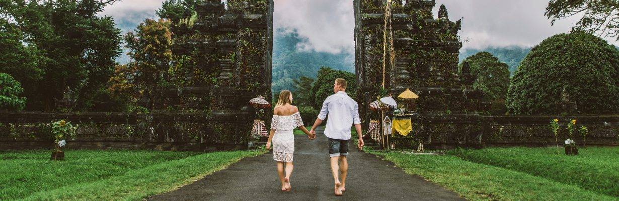 Indonésia facilita entrada de turistas brasileiros com novo sistema de visto eletrônico