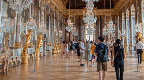 Veja 6 destinos incríveis para bate e volta de trem saindo de Paris, incluindo Versalhes, Giverny, Reims e até Bruxelas, com viagens de até 1h30.