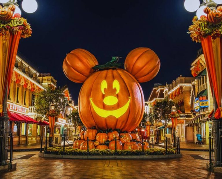 Outono na Disney 2025: festa de Halloween e experiências gastronômicas imperdíveis