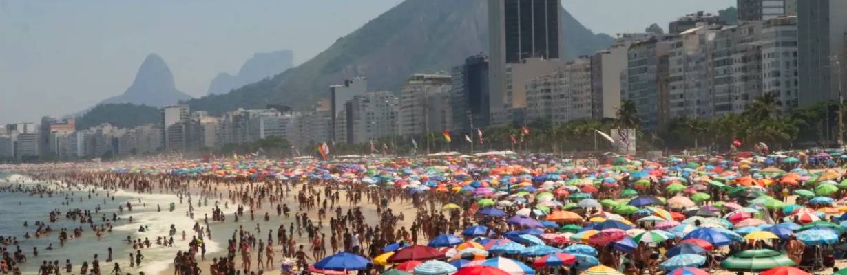 Desligue o som! Novo decreto proíbe música nas praias do Rio