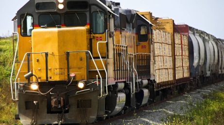 Viagem de trem pela Estrada de Ferro Carajás: 27 cidades em 16 horas