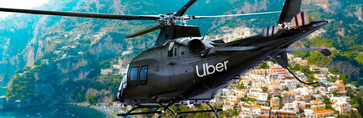 Uber na Costa Amalfitana: passeios de helicóptero e barco para o verão europeu