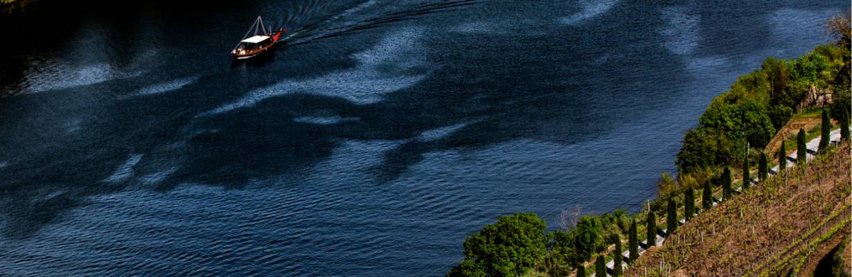 Experiência fluvial em Portugal oferece roteiro de luxo no Porto e Vale do Douro