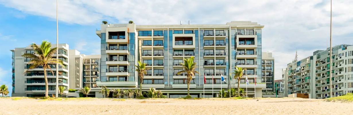 Em que hotel do Rio se hospedou o novo técnico da seleção brasileira?