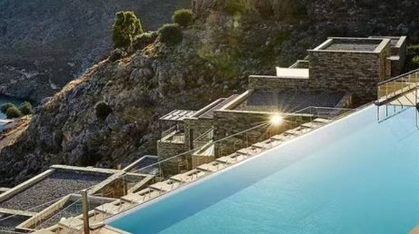 Hotel na Grécia é eleito melhor do mundo pela quarta vez