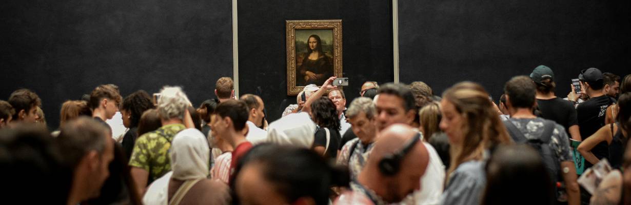 Greve no Louvre! O museu fechou repentinamente ontem