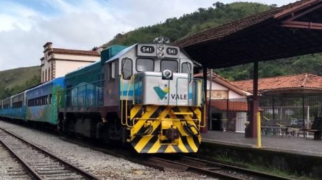 Suspenso desde 2020, o Trem da Vale passa por uma nova fase de recuperação e pode voltar a receber passageiros em 2027.