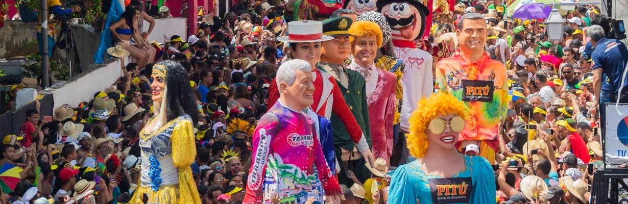 Carnaval do Rio de Janeiro e Axé-Music: reconhecimentos oficiais e roteiros para viver a cultura e a festa no Brasil