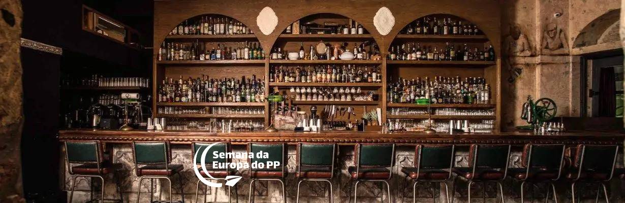 Quais os melhores bares em Atenas? Temos a lista ideal