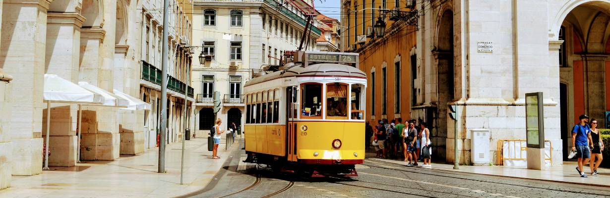 Lisboa é eleita o destino de férias mais feliz do mundo, supera Orlando e Disneyland