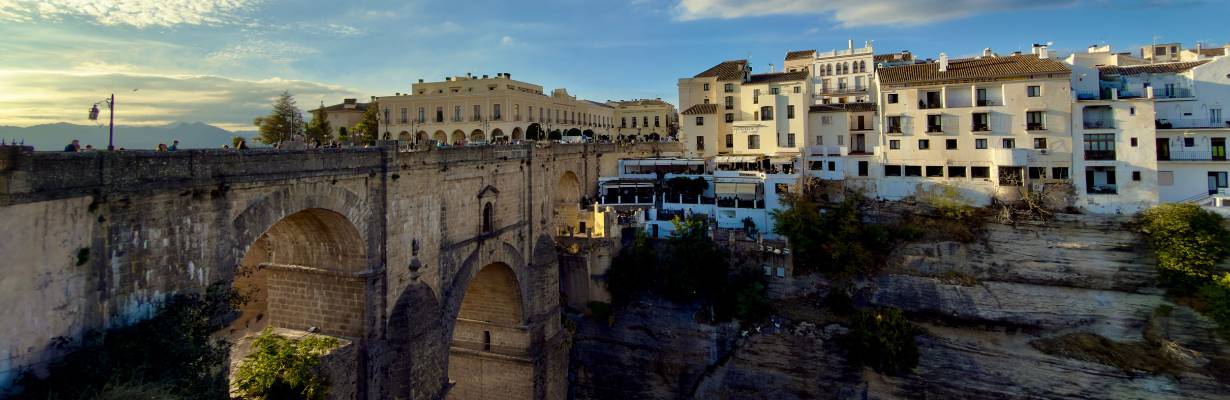 Ronda: a cidade andaluza construída entre pedras e abismos