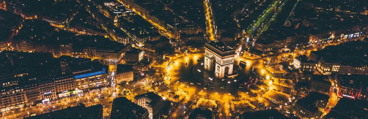 Vai passar o Réveillon em Paris? Concerto nos Champs-Élysées é cancelado