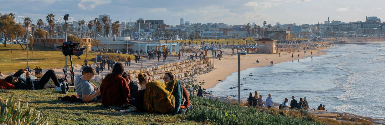 Surf em Tel Aviv: como viver 24 horas na cena local mais cool da cidade