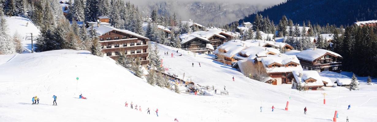 Onde esquiar nos Alpes franceses: Chamonix ou Courchevel?