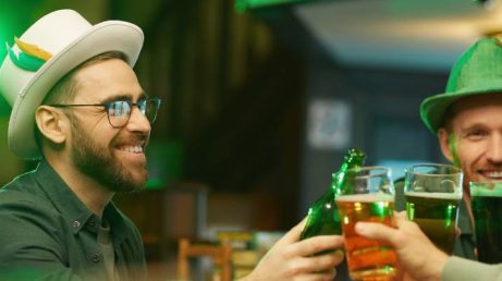 Festivais dos solteiros ao redor do mundo: eventos para viajar (e talvez se apaixonar)