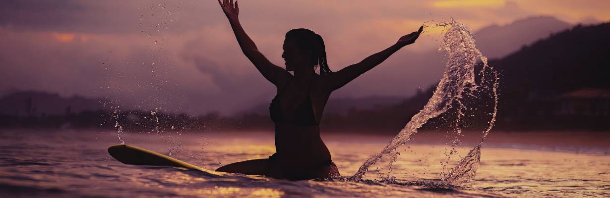 Quer aprender a surfar? 3 destinos perfeitos para começar