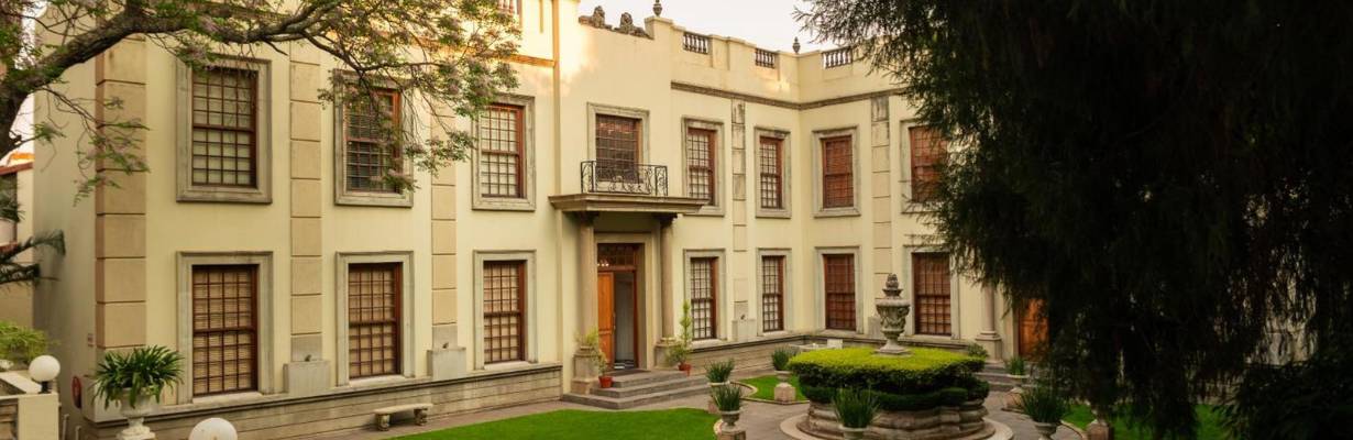 Fairlawns Boutique Hotel & Spa