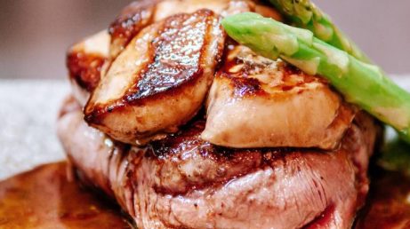 Projeto que avança no Congresso reacende debate entre tradição gastronômica e bem-estar animal no Brasil.