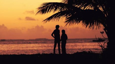 Descubra onde passar o Dia dos Namorados com 12 destinos românticos no Brasil perfeitos para uma viagem inesquecível a dois.