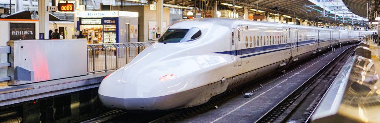 Japão testa trem-bala noturno entre Tóquio e Osaka; veja como será a viagem