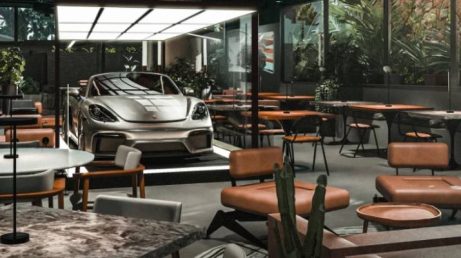 Porsche estreia seu primeiro hub cultural permanente nas Américas com restaurante, exposições, programação artística e experiências exclusivas na capital paulista.
