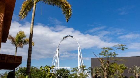 O Cacau Park apresentou a Enigmaya: A Sétima Porta, primeira Mad House da América Latina. A atração utiliza efeitos visuais e ilusões sensoriais para proporcionar uma experiência imersiva e fará parte do novo parque temático da Cacau Show, previsto para inaugurar em 2027.