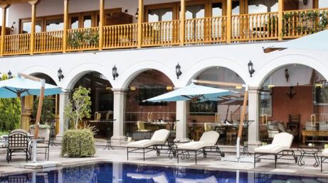 O Tripadvisor revelou os vencedores do Travellers’ Choice – Best of the Best 2026 na categoria hotéis de luxo. O Kapama Karula, na África do Sul, lidera o ranking mundial, enquanto o Clara Dourado Resort, em São Paulo, aparece entre os 20 melhores do mundo e ocupa a primeira posição entre os hotéis de luxo do Brasil.