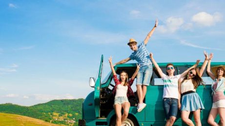 Viajar com os amigos é a oportunidade perfeita para criar memórias inesquecíveis e conhecer destinos incríveis pelo Brasil. Descubra sete lugares que combinam praias, aventura, natureza e diversão para planejar a próxima viagem em grupo.