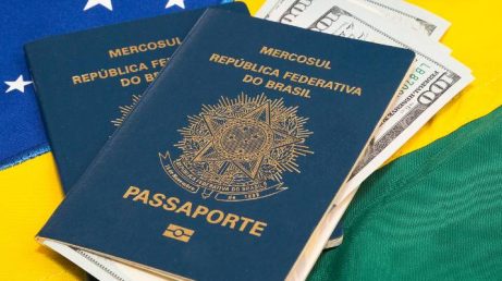 Vai viajar para a Europa? A União Europeia adiou o ETIAS novamente. Veja quando a autorização passará a valer.