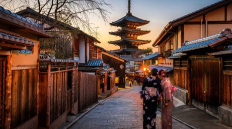 É verdade, Working Holiday do Japão permitirá que brasileiros de 18 a 30 anos passem até um ano no país. Veja as regras do visto!