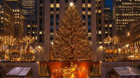 Confira 10 dos melhores destinos para viajar no Natal, com neve, mercados, luzes, tradições e até opções de verão.