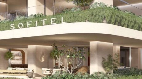 Hotel retornará ao Rio de Janeiro como flagship da Sofitel no Brasil, com rooftop, beach club e restaurante duas estrelas Michelin.