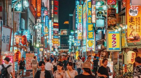 A proposta não proíbe o Airbnb em todo o Japão e não atinge automaticamente os hotéis tradicionais. As mudanças ainda dependem de aprovação.
