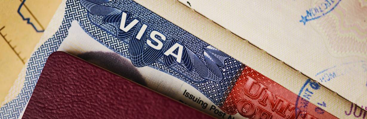 Visto americano: limite de três reagendamentos exige atenção de quem planeja viajar aos EUA