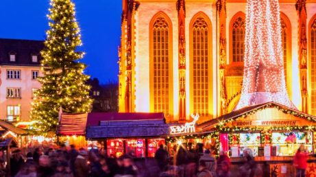 Viena, Praga, Estrasburgo, Colmar, Frankfurt, Copenhague, Budapeste, Salzburgo, Londres e Basileia estão entre os destinos europeus que ganham uma atmosfera especial durante o Natal. De mercados tradicionais e cidades históricas a decorações iluminadas e experiências de inverno, confira o que fazer em cada lugar e escolha o destino ideal para sua próxima viagem de fim de ano.